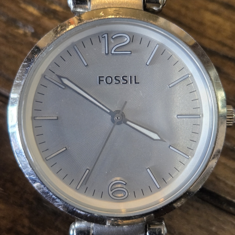 Fossil Silver Watch Collection - Picture 6 of 7